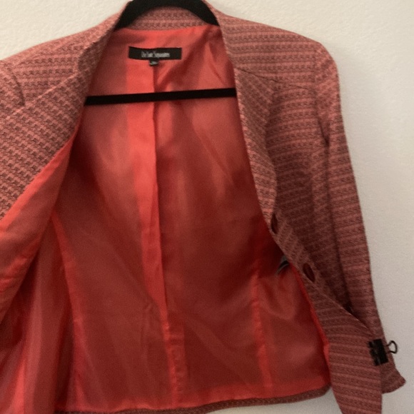 Le Suit Separates Size 12 lined blazer orange with black & cream specs. - Picture 9 of 11